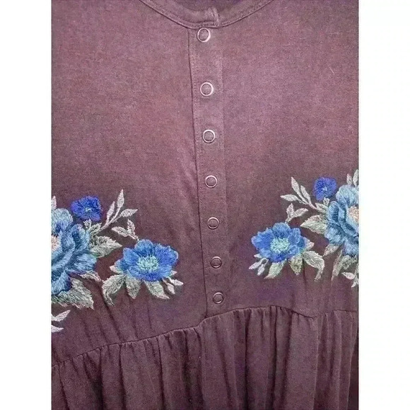 American Eagle Soft & Sexy Top Size Small Purple Plum Embroidered AE - Picture 4 of 12